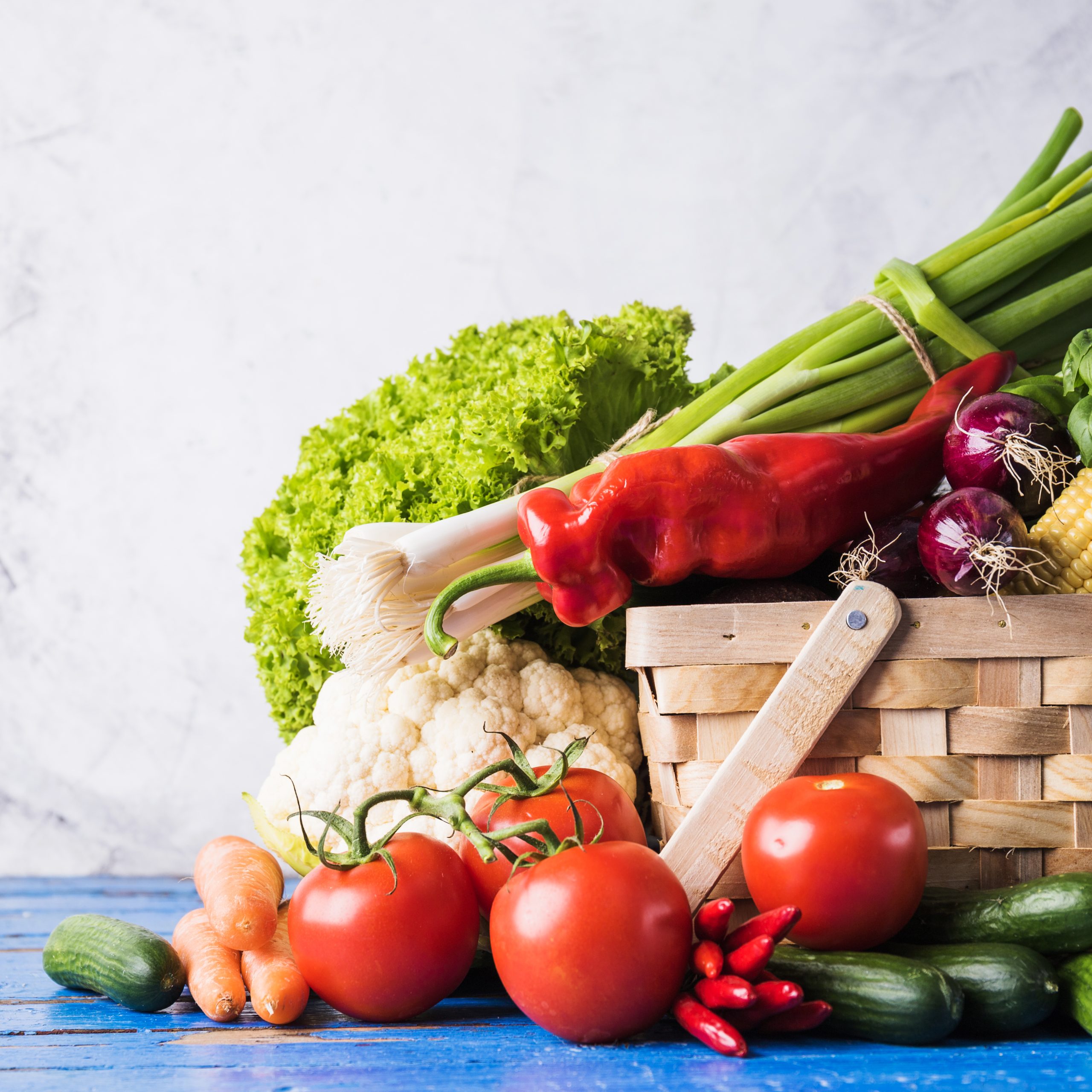 basket-with-healthy-raw-vegetables